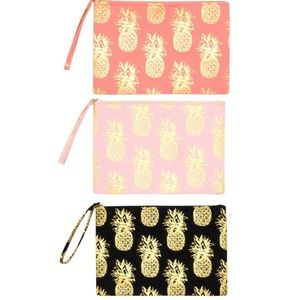 ❤️Gold Foil Pineapple Clutch Wristlet